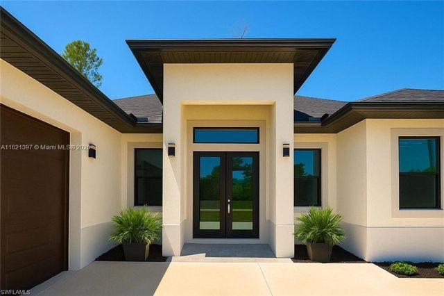 4518 6th ave se, Naples, FL 34117