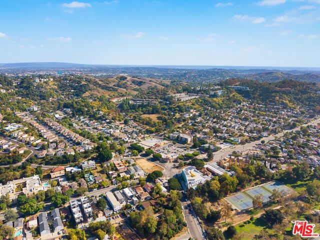 6018 Monterey Road, Los Angeles, CA 90042