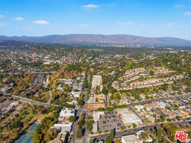 6018 Monterey Road, Los Angeles, CA 90042