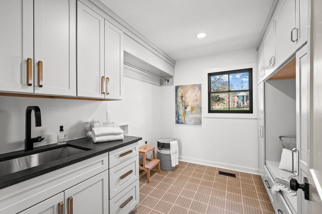 1226 Knox Valley Dr, Brentwood, TN 37027