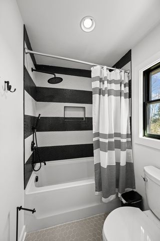 1226 Knox Valley Dr, Brentwood, TN 37027