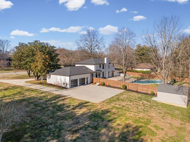 1226 Knox Valley Dr, Brentwood, TN 37027
