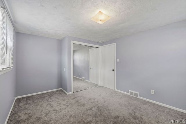 1452 Sherwood Avenue, North Tonawanda, NY 14120