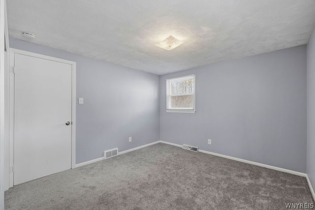 1452 Sherwood Avenue, North Tonawanda, NY 14120