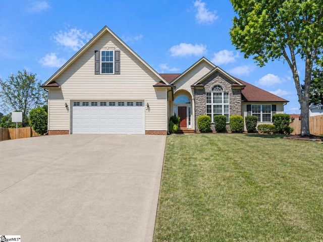 42 Summer Rose Court, Greer, SC 29651