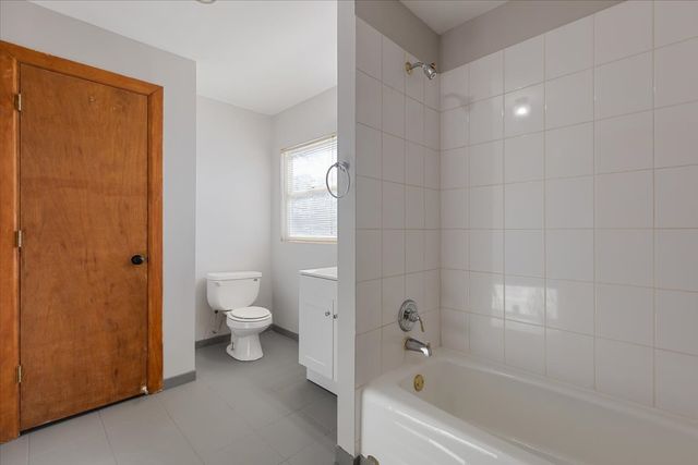 12226 S Racine Avenue, Chicago, IL 60643