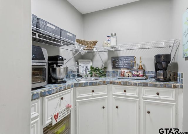 15428 Charlotte Ann Lane, Tyler, TX 75707