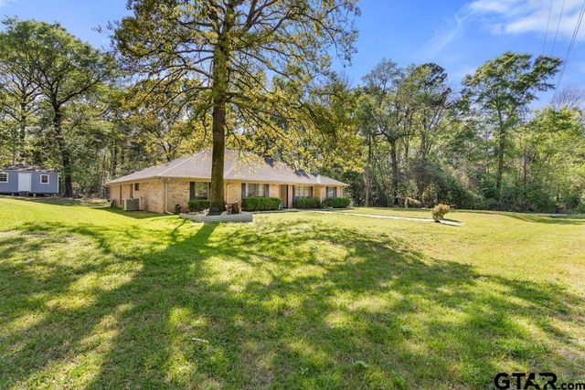 15428 Charlotte Ann Lane, Tyler, TX 75707