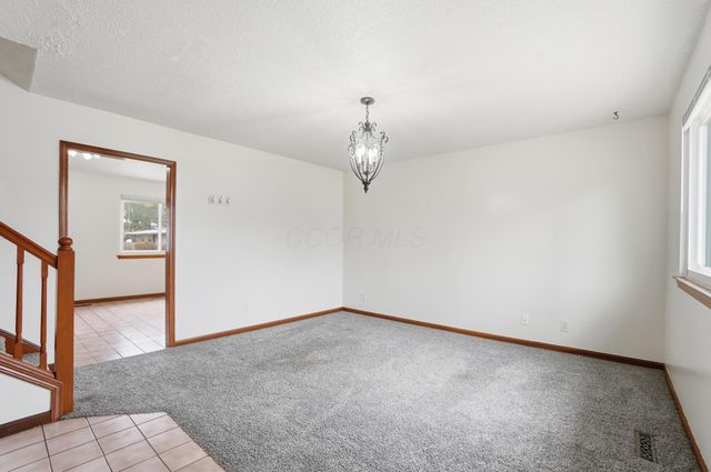 3309 Parklane Avenue, Columbus, OH 43231