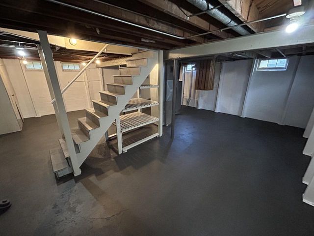 5217 N 61st STREET, Milwaukee, WI 53218