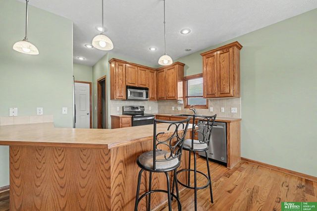 20203 Crystal Avenue, Gretna, NE 68028