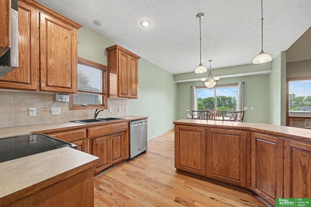 20203 Crystal Avenue, Gretna, NE 68028