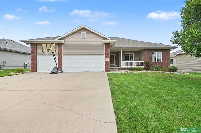 20203 Crystal Avenue, Gretna, NE 68028