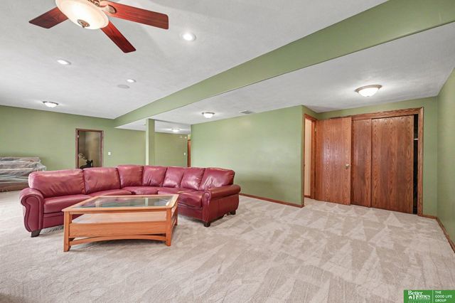 20203 Crystal Avenue, Gretna, NE 68028