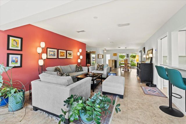 4410 NE 17TH Avenue, Oakland Park, FL 33334