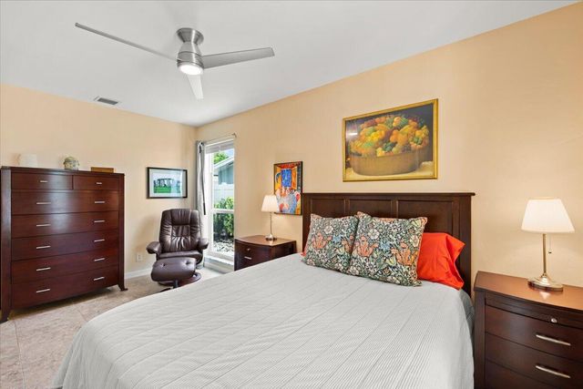 4410 NE 17TH Avenue, Oakland Park, FL 33334
