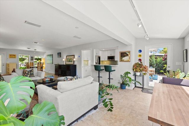 4410 NE 17TH Avenue, Oakland Park, FL 33334