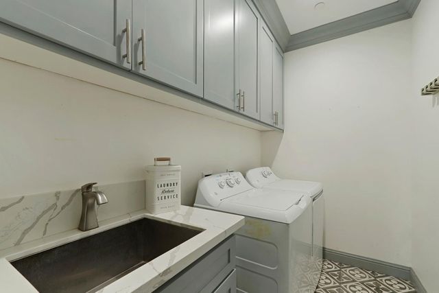 4184 Gemstone Dr, Acampo, CA 95220