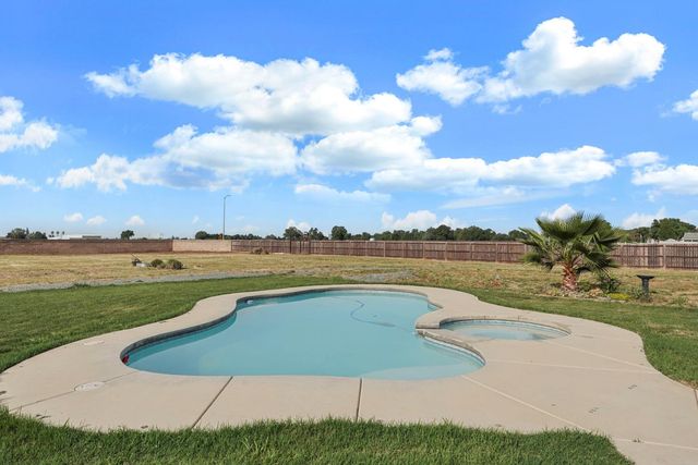 4184 Gemstone Dr, Acampo, CA 95220