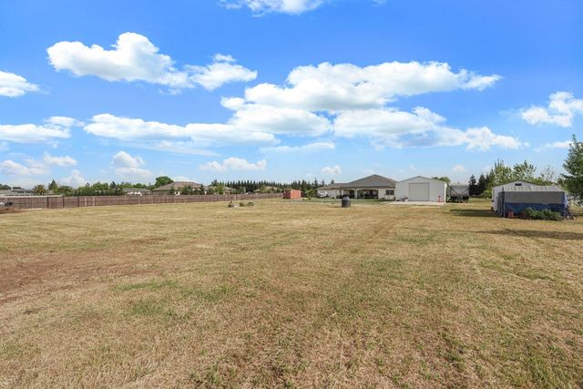 4184 Gemstone Dr, Acampo, CA 95220