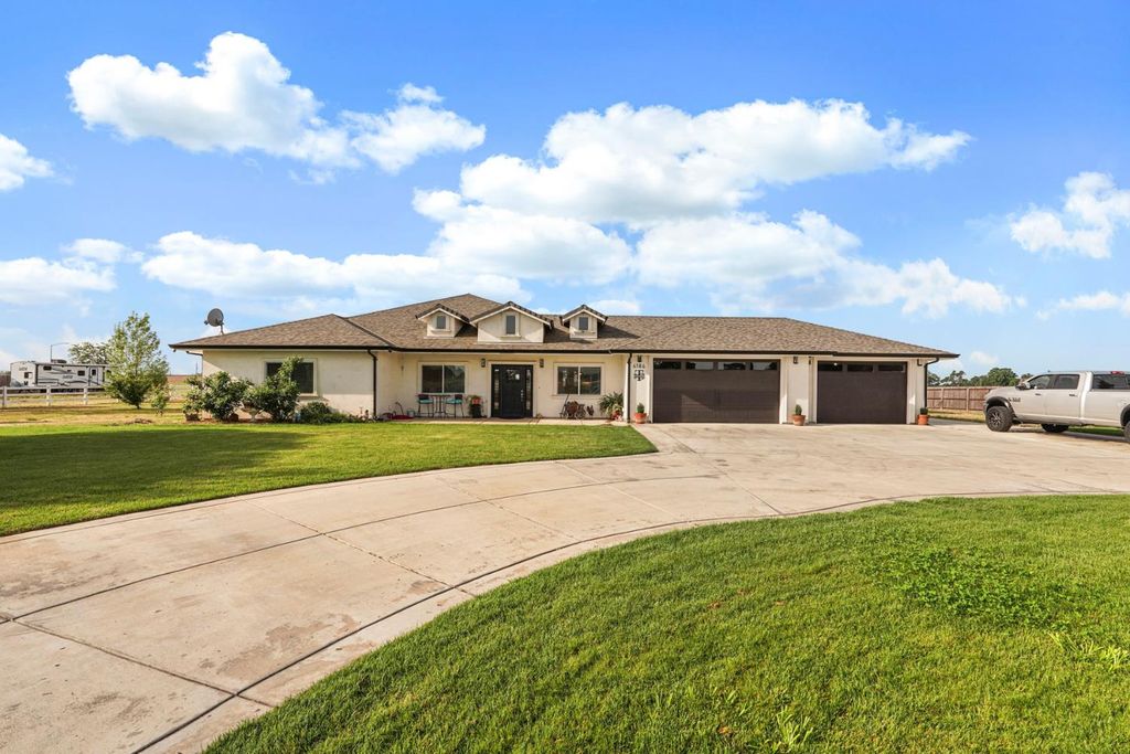 4184 Gemstone Dr, Acampo, CA 95220