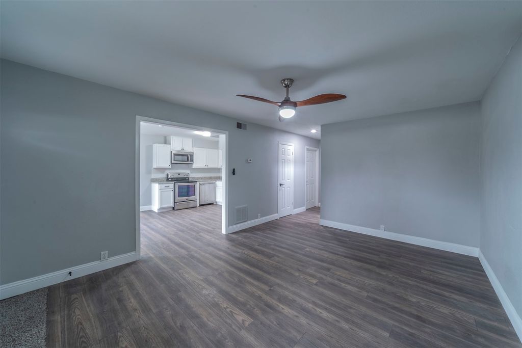2717 Stonehaven Court, Irving, TX 75038 — photo 5
