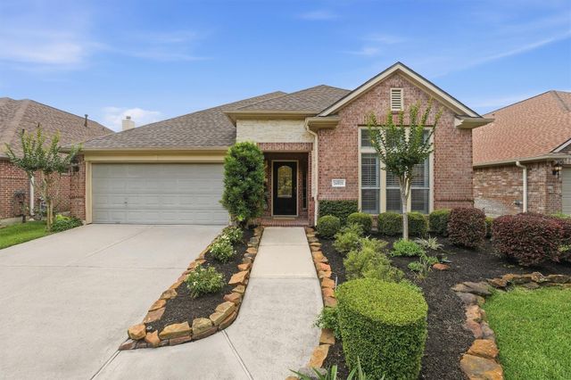 26925 Merlot River Drive, Kingwood, TX 77339