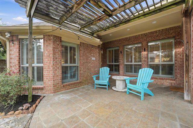 26925 Merlot River Drive, Kingwood, TX 77339