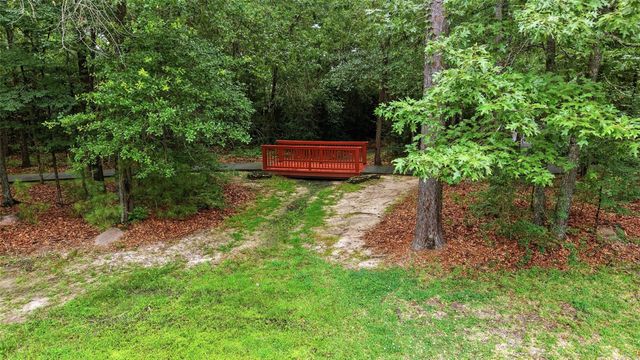 26925 Merlot River Drive, Kingwood, TX 77339