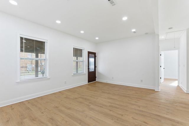 1106 Dodson St, Old Hickory, TN 37138