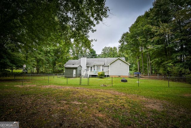 405 Jordan Lane, Locust Grove, GA 30248