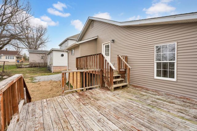 1907 11th Street, Bedford, IN 47421