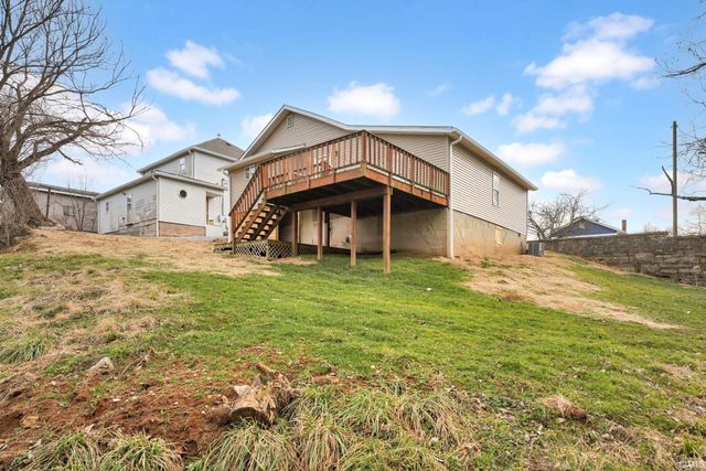 1907 11th Street, Bedford, IN 47421