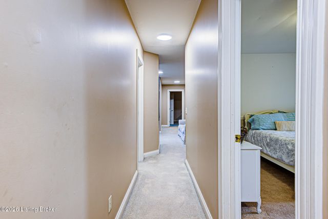 1103 Metalwood Dr, Bardstown, KY 40004