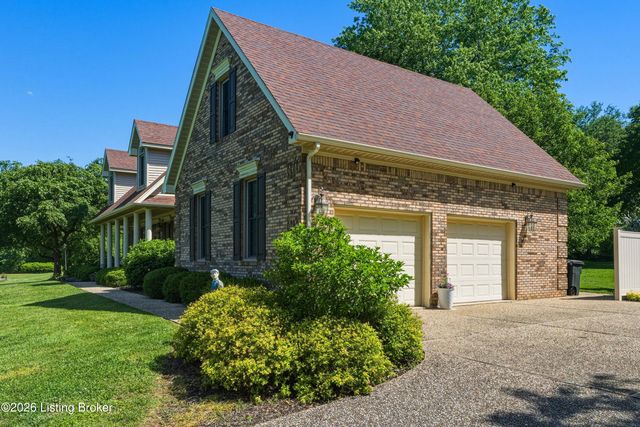 1103 Metalwood Dr, Bardstown, KY 40004