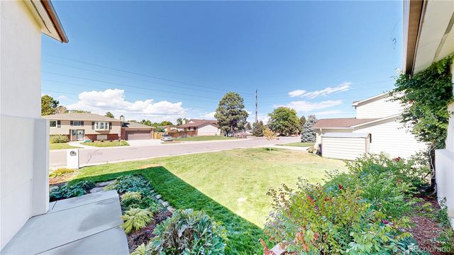 6140 S Monaco Way, Centennial, CO 80111