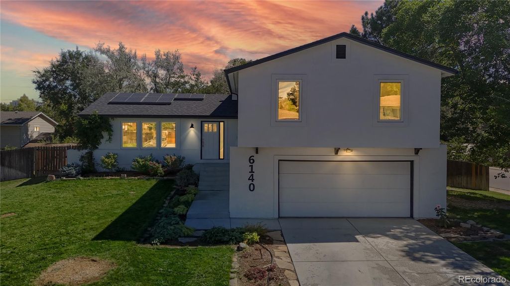 6140 S Monaco Way, Centennial, CO 80111