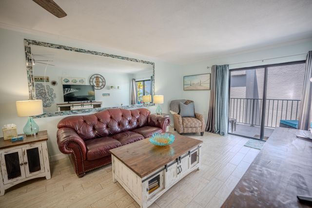 201 E Ocean Dr Apt 311, Key Colony, FL 33051