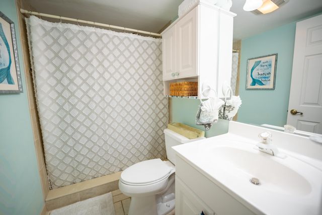 201 E Ocean Dr Apt 311, Key Colony, FL 33051