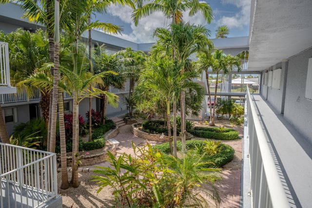 201 E Ocean Dr Apt 311, Key Colony, FL 33051