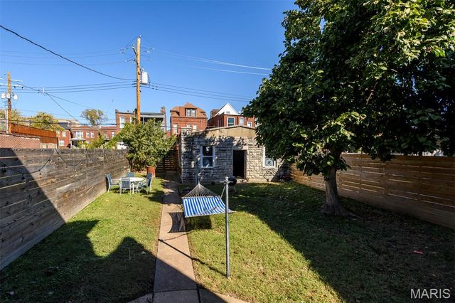 4567 Arco Avenue, St Louis, MO 63110