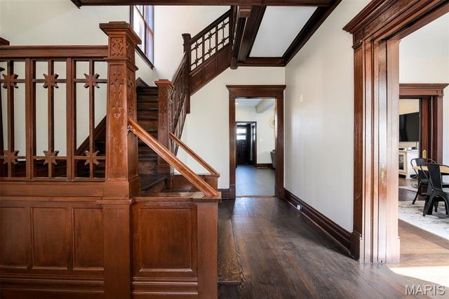 4567 Arco Avenue, St Louis, MO 63110