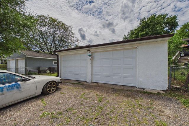 355 14th Avenue S, South Saint Paul, MN 55075