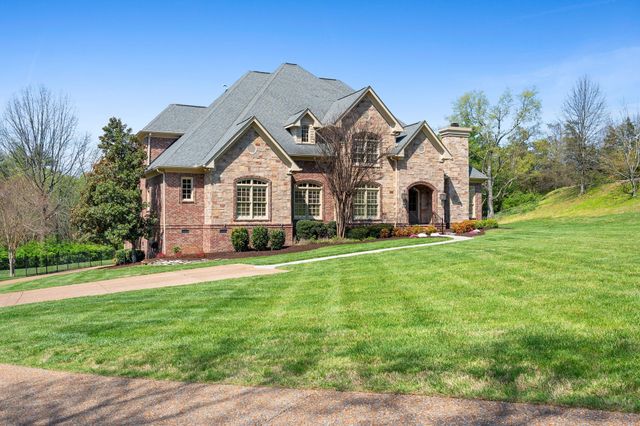 101 Balleroy Dr, Brentwood, TN 37027