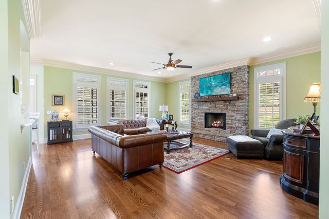 101 Balleroy Dr, Brentwood, TN 37027