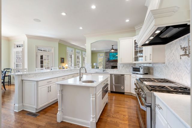 101 Balleroy Dr, Brentwood, TN 37027