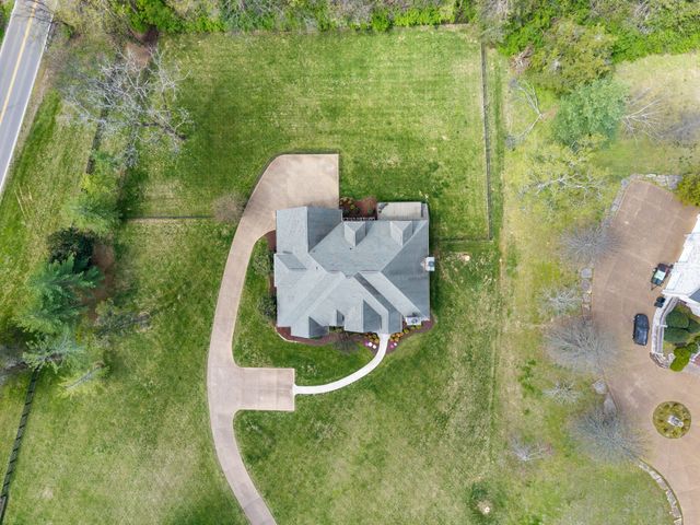 101 Balleroy Dr, Brentwood, TN 37027