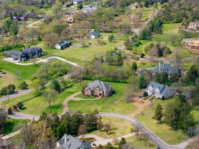 101 Balleroy Dr, Brentwood, TN 37027