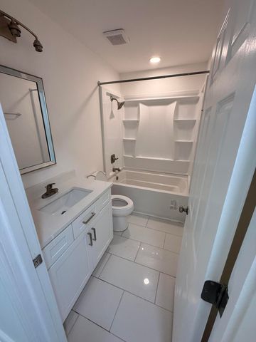 2952 Nantuckett Avenue, North Charleston, SC 29420