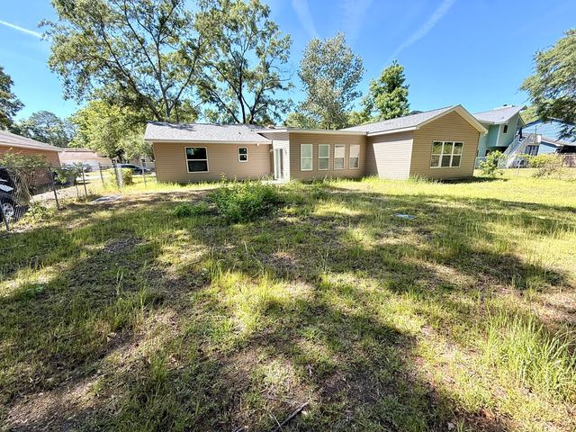 2952 Nantuckett Avenue, North Charleston, SC 29420